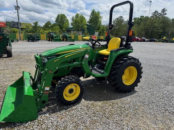 Image of John Deere 3025E equipment image 1
