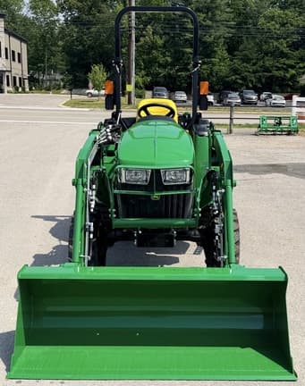 Image of John Deere 3025E equipment image 3