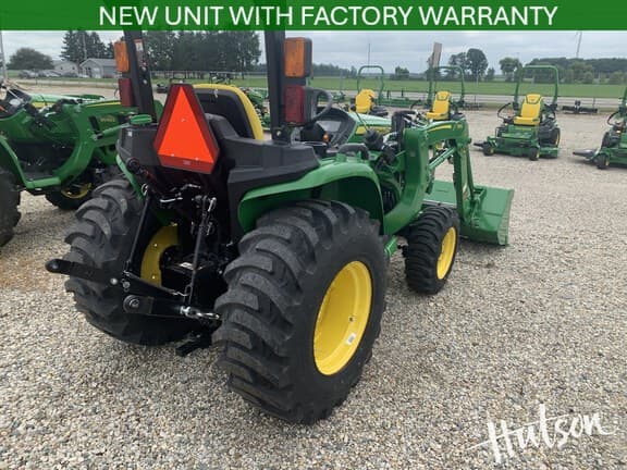 Image of John Deere 3025E equipment image 2