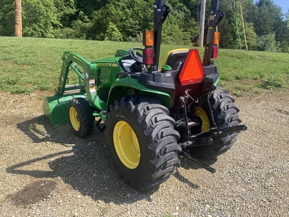 Image of John Deere 3025E equipment image 1