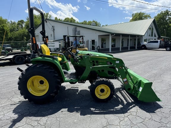 2026 John Deere 3025E Equipment Image0