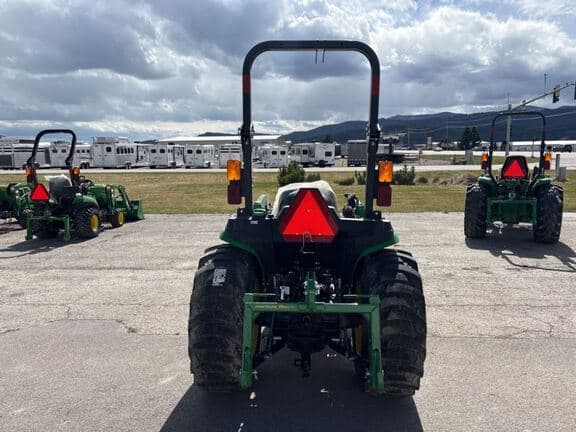 Image of John Deere 3025E equipment image 3