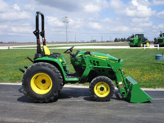 Image of John Deere 3025E equipment image 4