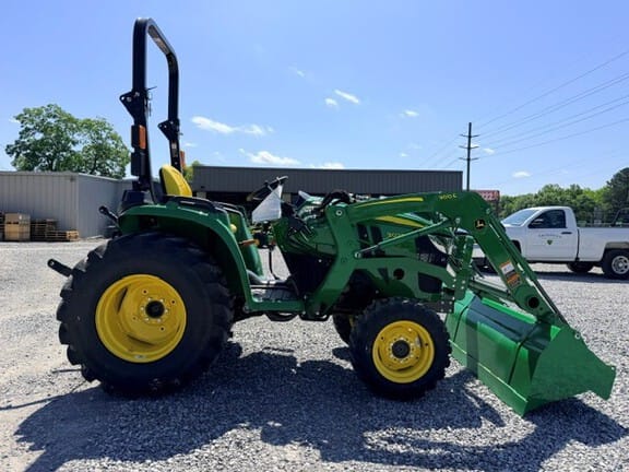 2026 John Deere 3025E Equipment Image0