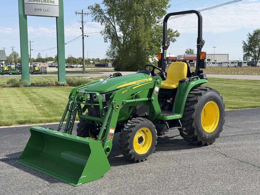 Image of John Deere 3025E Primary image