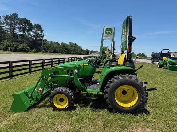 Image of John Deere 3025E equipment image 1
