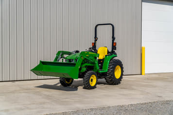 Main image John Deere 3025E