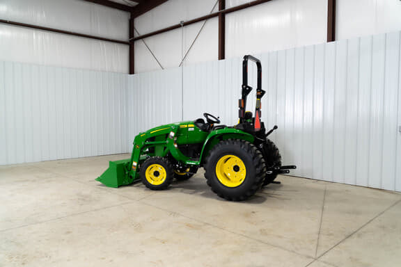 Image of John Deere 3025E equipment image 4