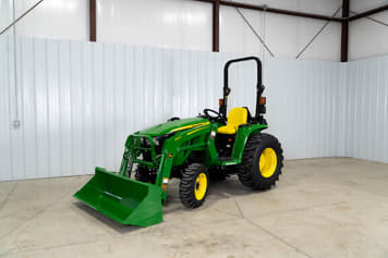 Main image John Deere 3025E