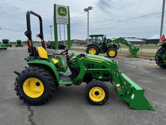 2026 John Deere 3025E Equipment Image0