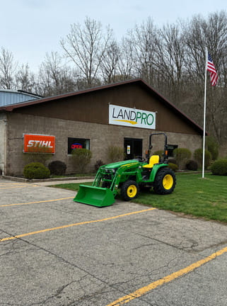 2026 John Deere 3025E Equipment Image0