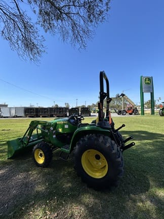 2026 John Deere 3025E Equipment Image0