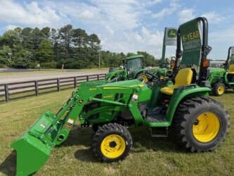 Image of John Deere 3025E Primary image