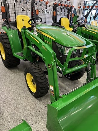 2026 John Deere 3032E Equipment Image0