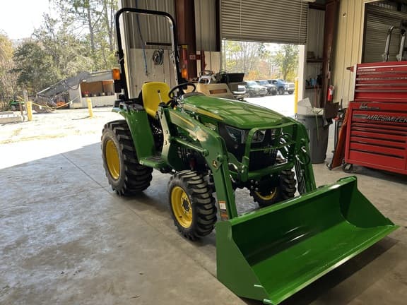 Image of John Deere 3032E Primary image