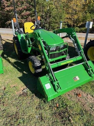 Image of John Deere 3032E equipment image 1