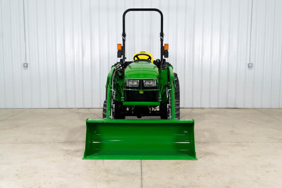 Image of John Deere 3032E Primary image