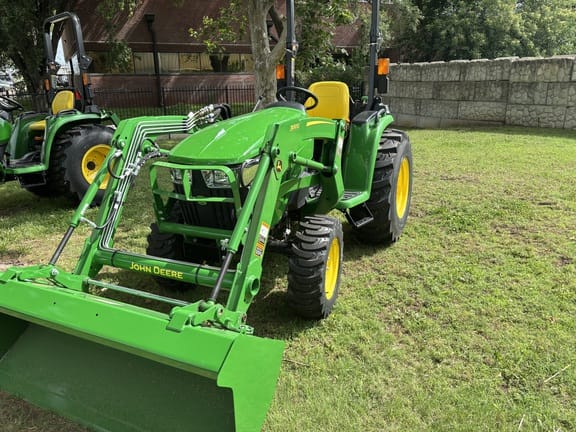 2026 John Deere 3032E Equipment Image0