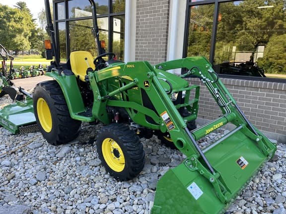 Image of John Deere 3032E Primary image