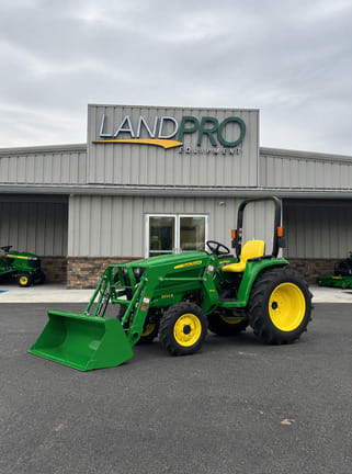 2026 John Deere 3032E Equipment Image0