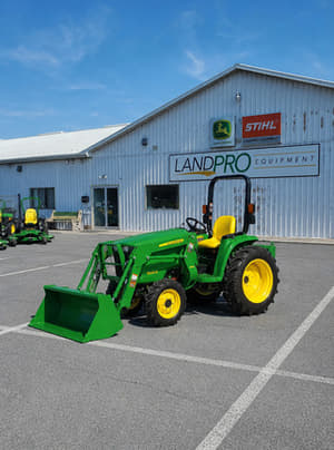 2026 John Deere 3032E Image