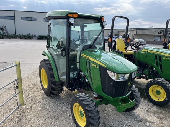 2026 John Deere 3033R Equipment Image0