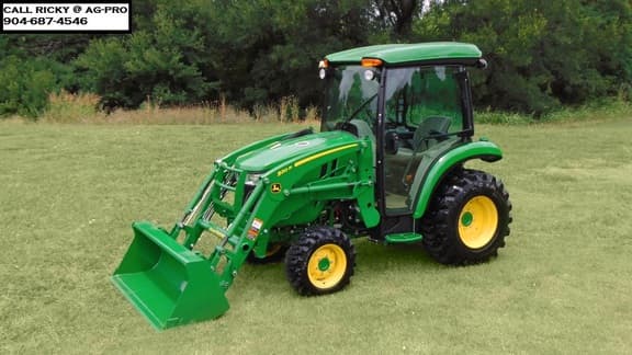 Image of John Deere 3033R equipment image 1