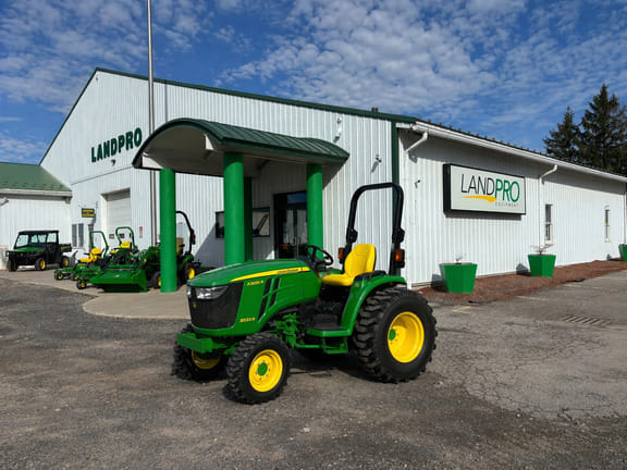 2026 John Deere 3033R Equipment Image0