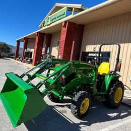 Image of John Deere 3033R Primary image