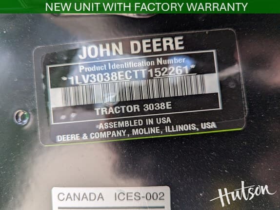 Image of John Deere 3038E equipment image 4