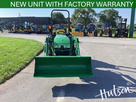 Image of John Deere 3038E equipment image 3