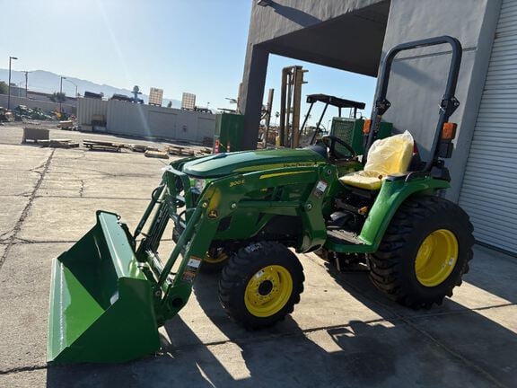 2026 John Deere 3038E Equipment Image0