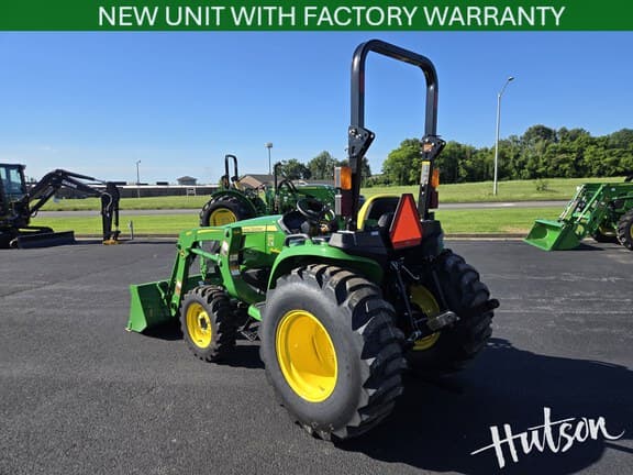 Image of John Deere 3038E equipment image 2