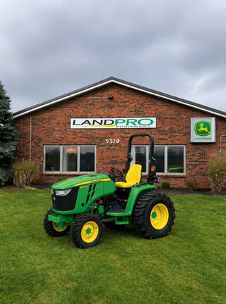 2026 John Deere 3039R Equipment Image0