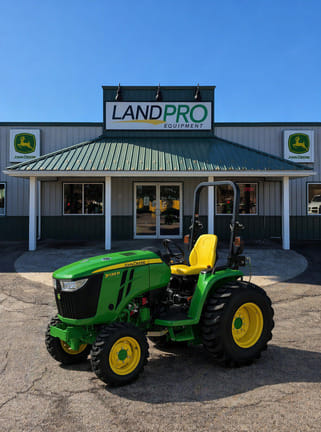 2026 John Deere 3039R Equipment Image0