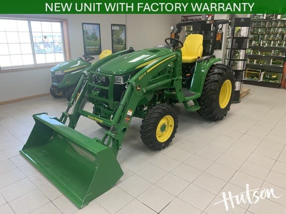 Image of John Deere 3039R equipment image 1