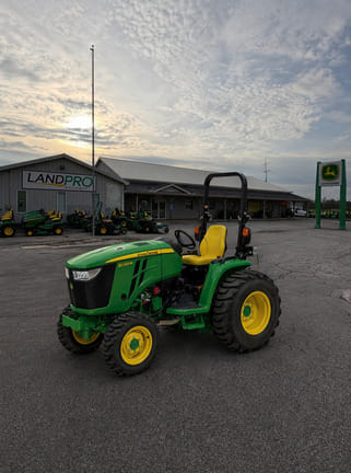 2026 John Deere 3039R Equipment Image0