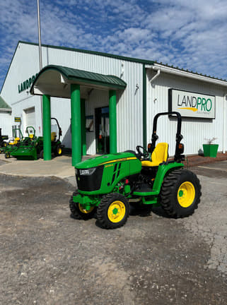 Image of John Deere 3039R Primary Image