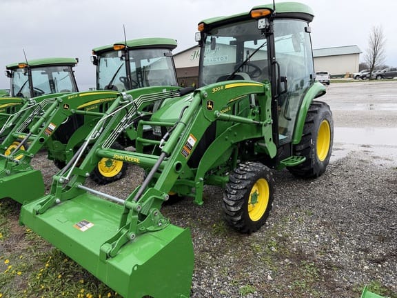 2026 John Deere 3046R Equipment Image0