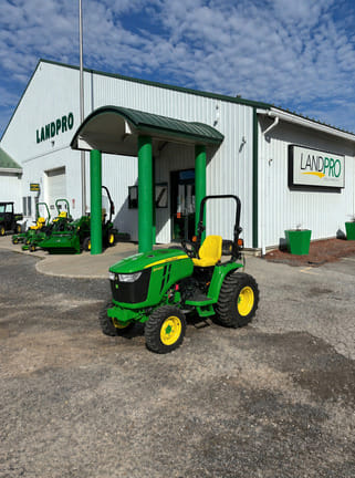 2026 John Deere 3046R Equipment Image0