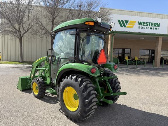 Image of John Deere 3046R equipment image 2