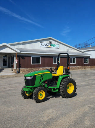 2026 John Deere 3046R Equipment Image0