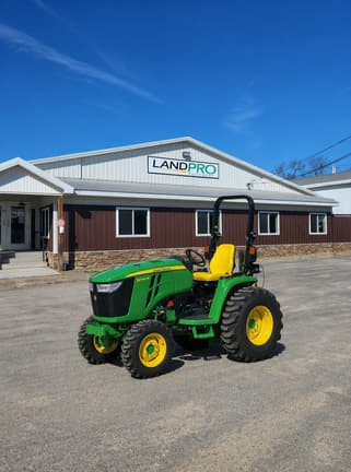 Image of John Deere 3046R Primary Image