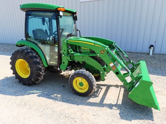 2026 John Deere 3046R Equipment Image0