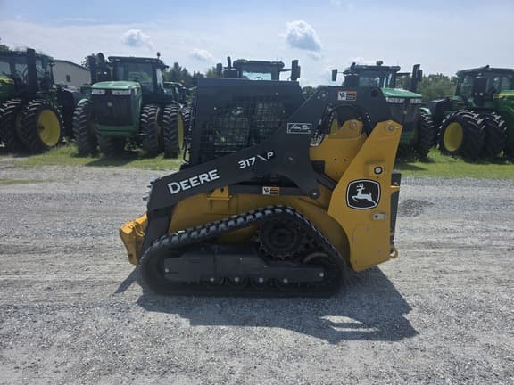 Image of John Deere 317P equipment image 2