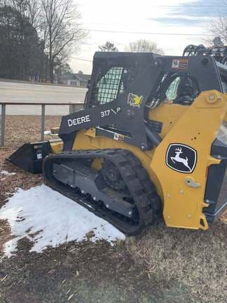Image of John Deere 317P equipment image 2
