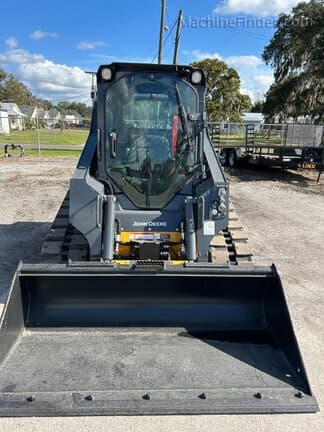 Image of John Deere 317P equipment image 2