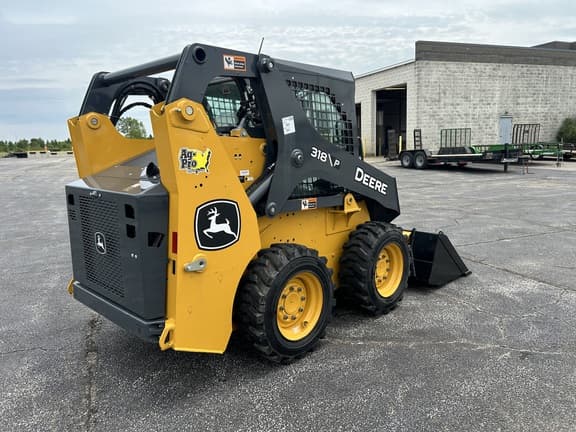 Image of John Deere 318P equipment image 3