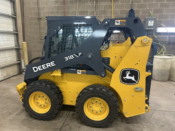 Image of John Deere 318P Image 1