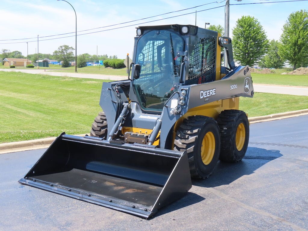 2026 John Deere 320G Equipment Image0